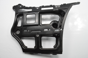 Rear bumper bracket - 7058520