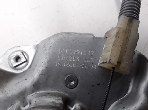 RENAULT Clio III (2005–2012) Front door window regulator 8200291147 - 5