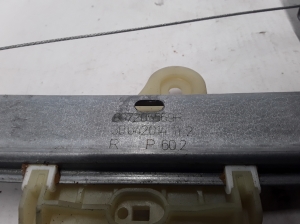 RENAULT Clio IV (2012–2019) Front door window regulator 807205569R - 4