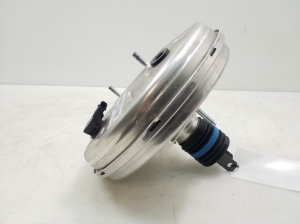Mercedes Benz CLA-Class W117 (2013–2019) Pidurivõimendi A2464301330 - 2