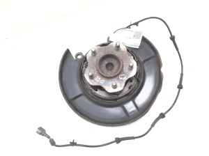 NISSAN Qashqai (2006–2013) Hinterradnabe - 2