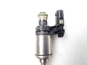 Volkswagen Polo V (2009–2017) Injecteur de carburant 04E906036Q - 2