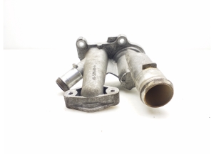  Thermostat housing 