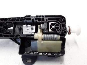 RENAULT Scenic (2016–2026) Rear side door exterior handle and its parts - 4