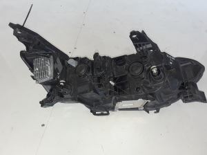 RENAULT Talisman II (2015–2026) Esituli 860606722 - 2