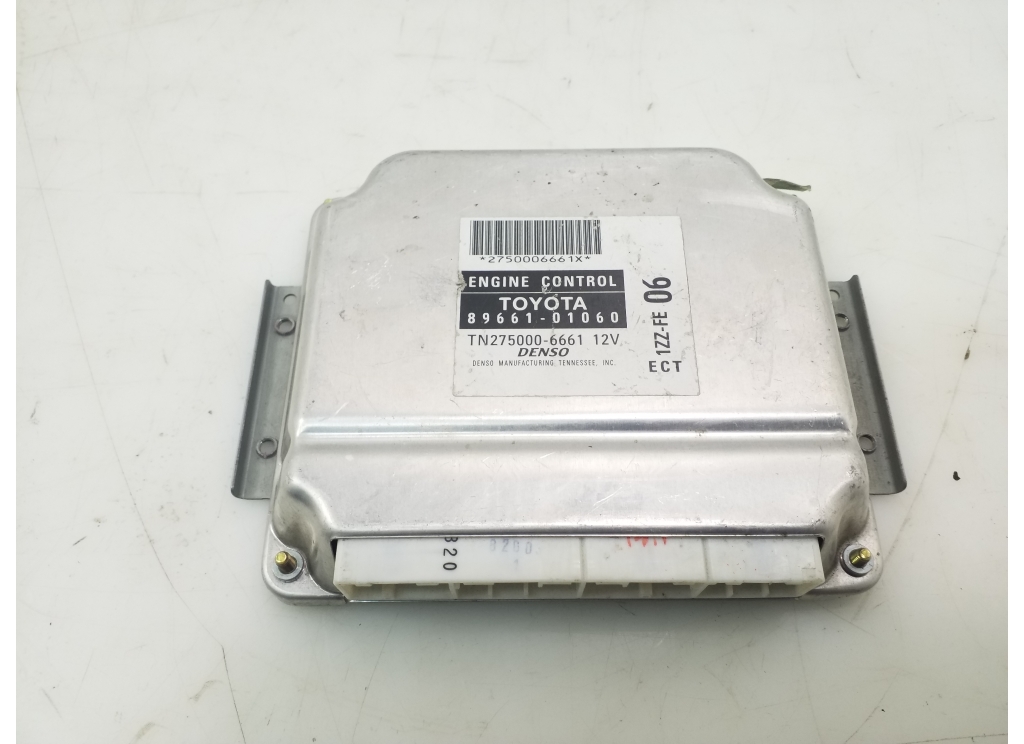 PONTIAC Vibe 1 generation (2002-2008) Engine Control Unit ECU 8966101060 21001482