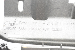 Ford Fiesta VI (2008–2017) Other dashboard part 8A6118A802AGW - 3
