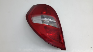  Rear corner lamp 