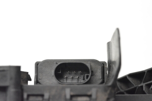 BMW 4 SERIES F82 (2013–2020) Gaasipedaal 6853175 - 4