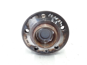  Rear hub 