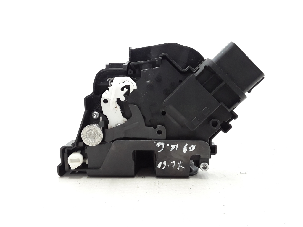 VOLVO XC60 1 generation (2008-2017) Left Side Sliding Door Lock 30799324 22309341