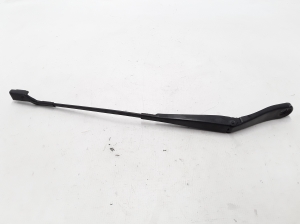   Windshield wiper blade 