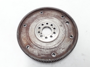  Clutch flywheel 