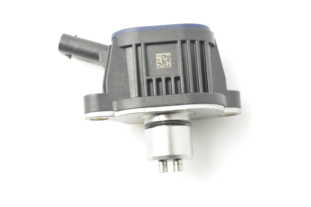 Used Volkswagen Golf Solenoids 04E906048A