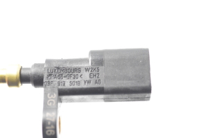 Volkswagen Golf VII (2012–2026) Coolant temperature sensor 03F919501B - 3