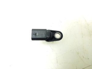 Mercedes Benz B-Class 246 (2011–2017) Crankshaft position sensor A2709050000 - 3