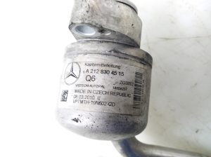 Mercedes Benz E-Class W212 (2009–2015) Kliimaseadme voolik A2128304515 - 2