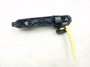 TOYOTA Urban Cruiser (2009–2017) Rear side door exterior handle and its parts - 2