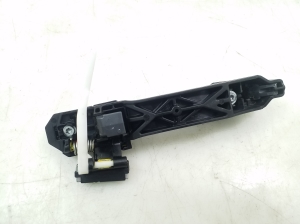 TOYOTA Urban Cruiser (2009–2017) Rear side door exterior handle and its parts - 2