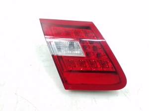  Rear light on cover 