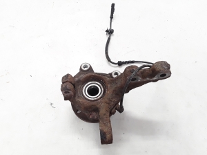 RENAULT Twingo II (2007–2014) Front wheel hub 8200663593 - 2