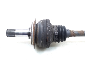 Mercedes Benz E-Class W212 (2009–2015) Tagumine veovõll ja selle osad A2213504010 - 3