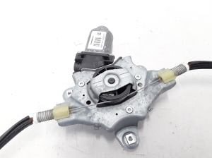 RENAULT Twingo II (2007–2014) Priekšējo durvju logu pacēlājs 8200388658 - 3