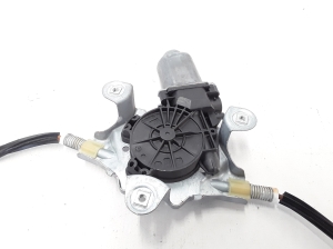 RENAULT Twingo II (2007–2014) Priekšējo durvju logu pacēlājs 8200388658 - 4