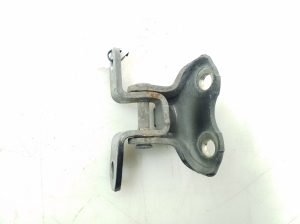 Front door lower hinge - 6874012120