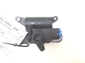 Volkswagen Touareg I (2002–2010) Stellmotor Heizungsklappe 7L0907511C - 2