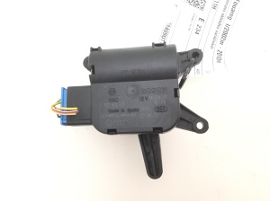 Stellmotor Heizungsklappe - 7L0907511H