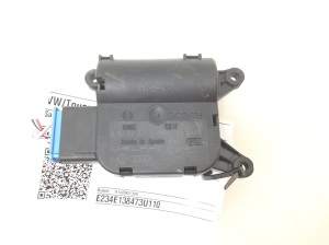 Stellmotor Heizungsklappe - 7L0907511B