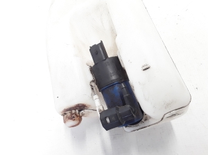 RENAULT Twingo II (2007–2014) Esiklaasi pesuvedeliku paak 8200619096 - 2