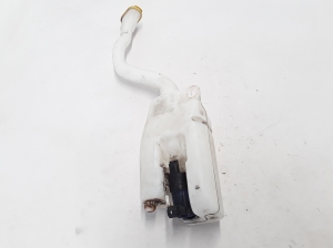 RENAULT Twingo II (2007–2014) Esiklaasi pesuvedeliku paak 8200619096 - 3
