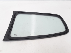 RENAULT Twingo II (2007–2014) Seitenscheibe hinten (Karosserie) 8200648279 - 2