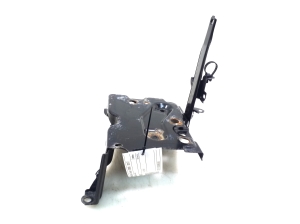 TOYOTA Urban Cruiser (2009–2017) Battery holder 7441052020 - 2
