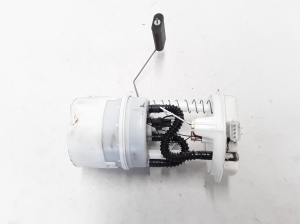 RENAULT Twingo II (2007–2014) Kütusepump paagis 8200368239 - 4