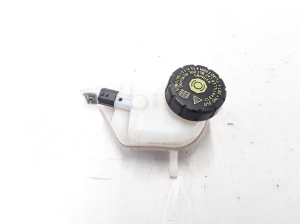   Brake fluid reservoir  - 8200862403 