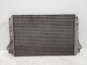   Intercooler radiator 