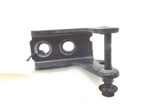 Jaguar XJ (2003–2009) Front door lower hinge - 2