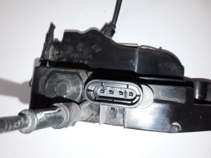 RENAULT Megane II (2002–2009) Front door lock 8200027779 - 3