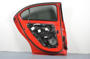 Mercedes Benz A-Class 176 (2012–2018) Rear side doors and their parts - 3