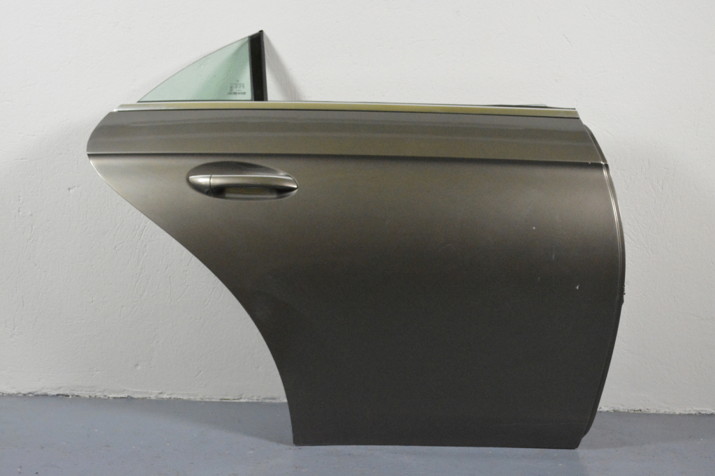 Mercedes Benz CLS-Class 219 (2004–2010) Rear side doors and their parts Mercedes Benz CLS-Class 219 (2004–2010) Rear side doors and their parts