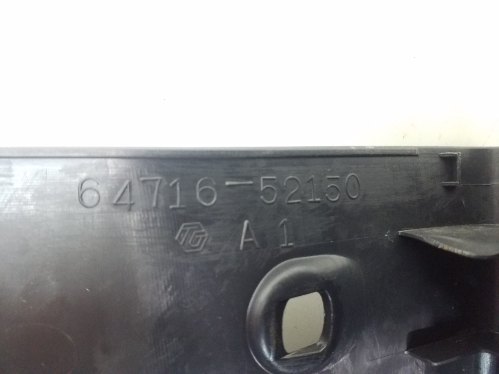 TOYOTA Urban Cruiser (2009–2017) Rear panel interior trim 6471652150 TOYOTA Urban Cruiser (2009–2017) Rear panel interior trim 6471652150