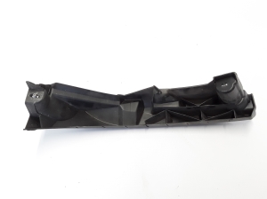 RENAULT Clio III (2005–2012) Esikaitseraua kinnitus 8200289846 - 3