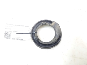 TOYOTA Urban Cruiser (2009–2017) Rear spring support 4825752010 - 2