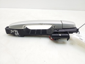 TOYOTA Corola Verso R1 (2004–2009) Front door external opening handle and its details - 2