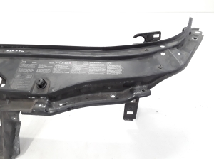  Front frame and its details 