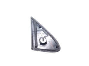 LEXUS GS (2011–2017) Peegli kolmnurkne ilupaneel 6749630100 - 2