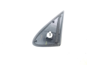 LEXUS GS (2011–2017) Peegli kolmnurkne ilupaneel 6749530110 - 2